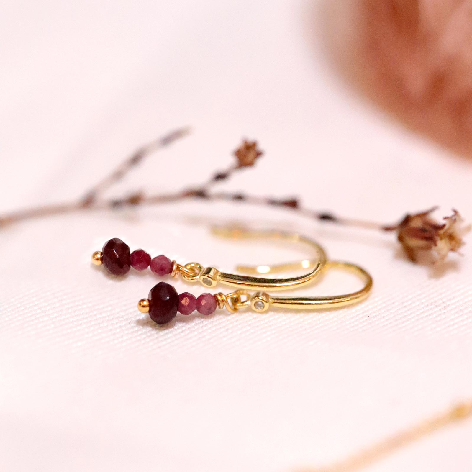 Earrings with Garnet and ruby
