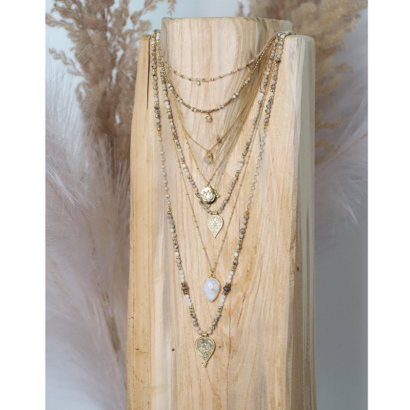 Collier mantra en labradorite avec pendentif lotus pierre de lune MOONSOON
