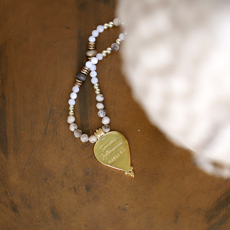 Collier mantra en labradorite avec pendentif lotus pierre de lune MOONSOON