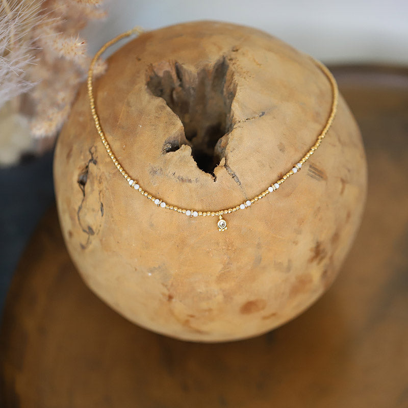 Collier en hématite & pendentif améthyste verte MOONSOON