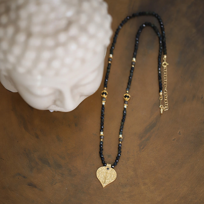 Collier en tourmaline & pendentif pied de bouddha MOONSOON