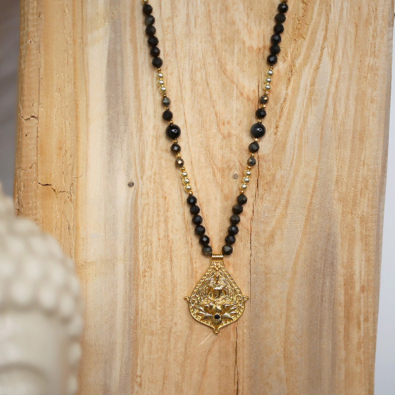 Collier mantra en obsidienne avec pendentif bouddha MOONSOON