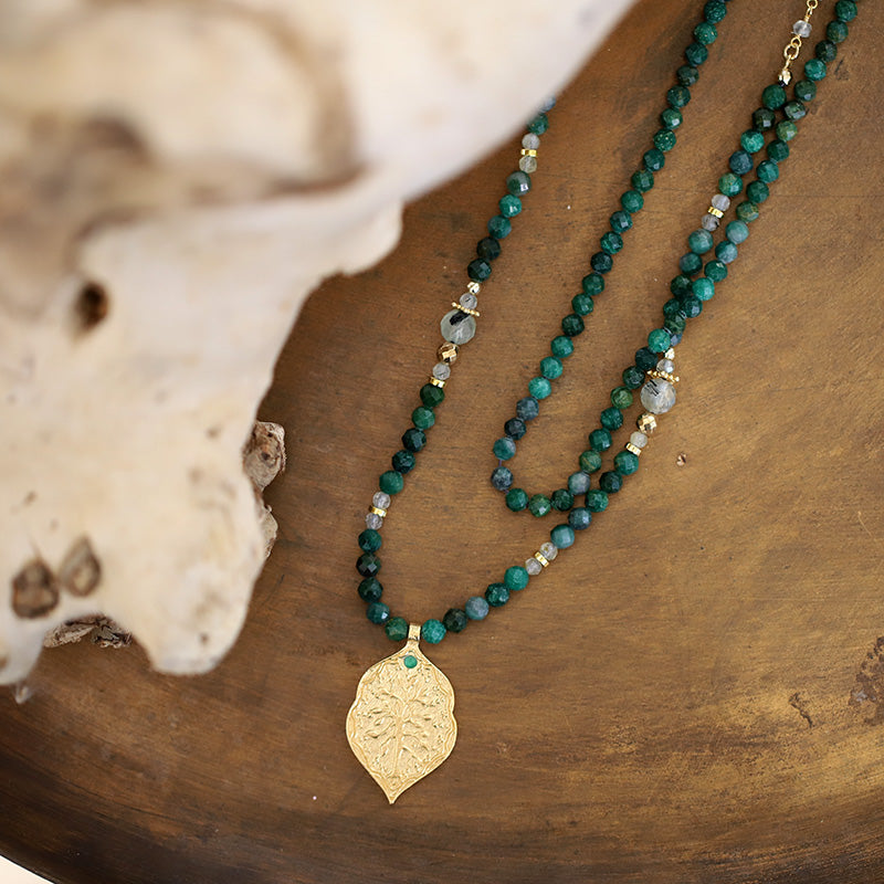 Collier mantra en euchlorite & pendentif arbre de vie MOONSOON