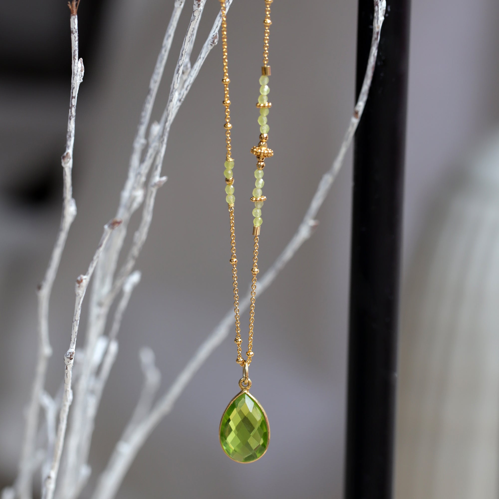 Collier pendentif quartz vert & péridot MOONSOON