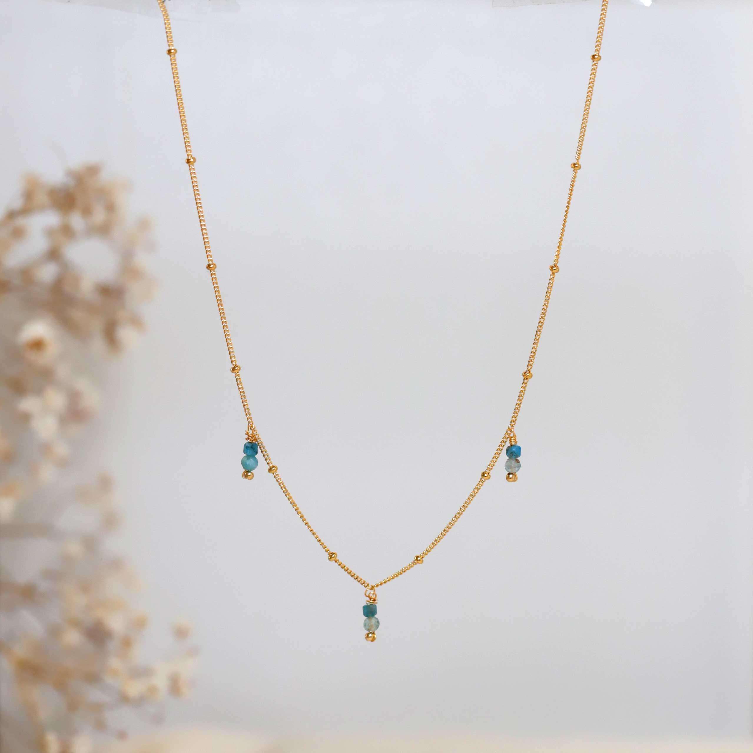 necklace with apatite stones