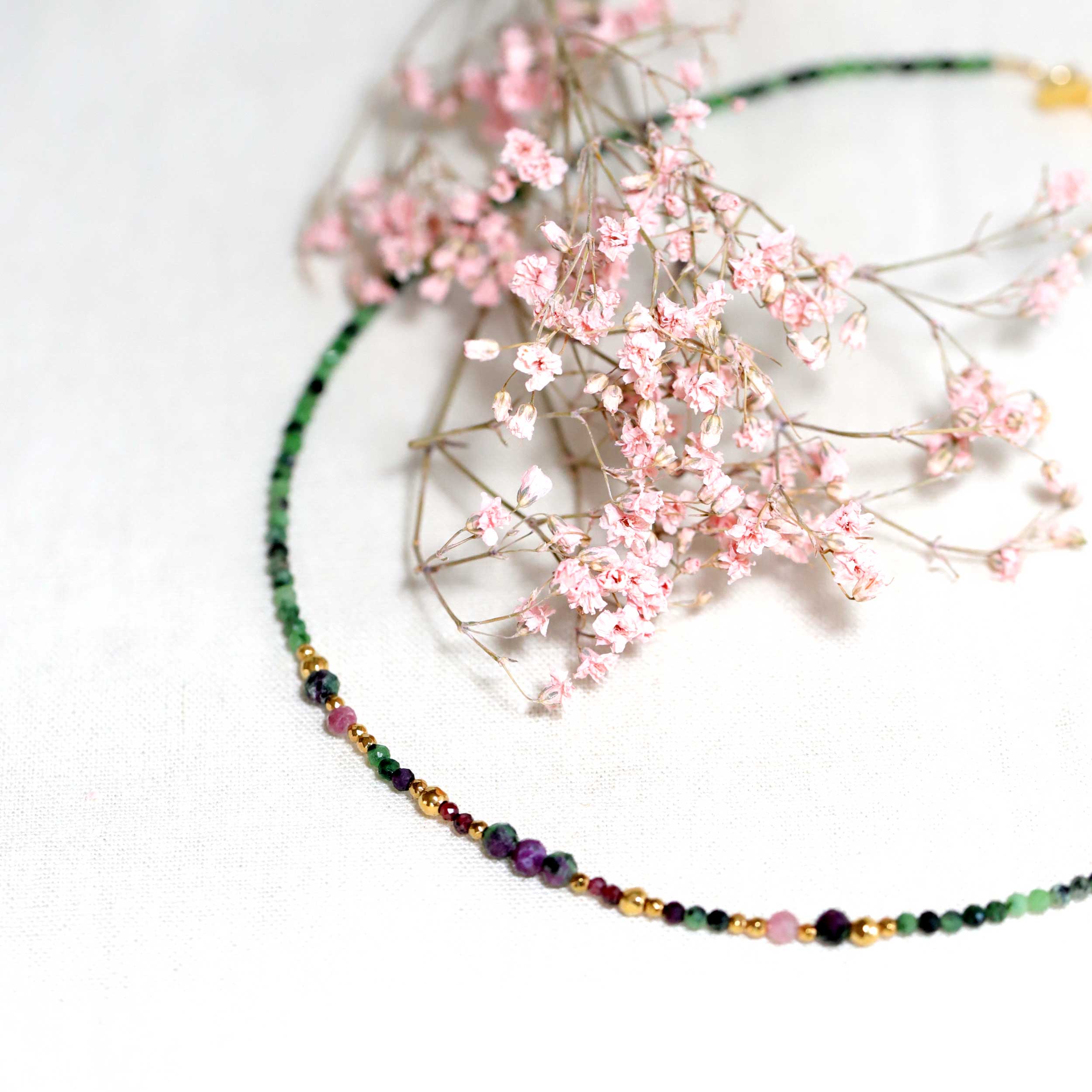 necklace with Rubizoite stones