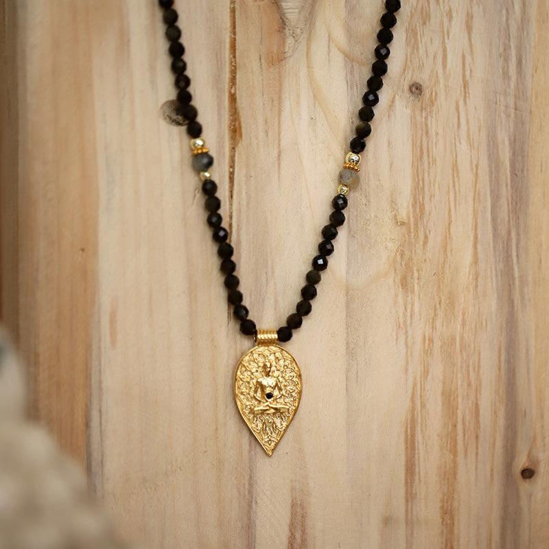 Collier en obsidienne & pendentif bouddha