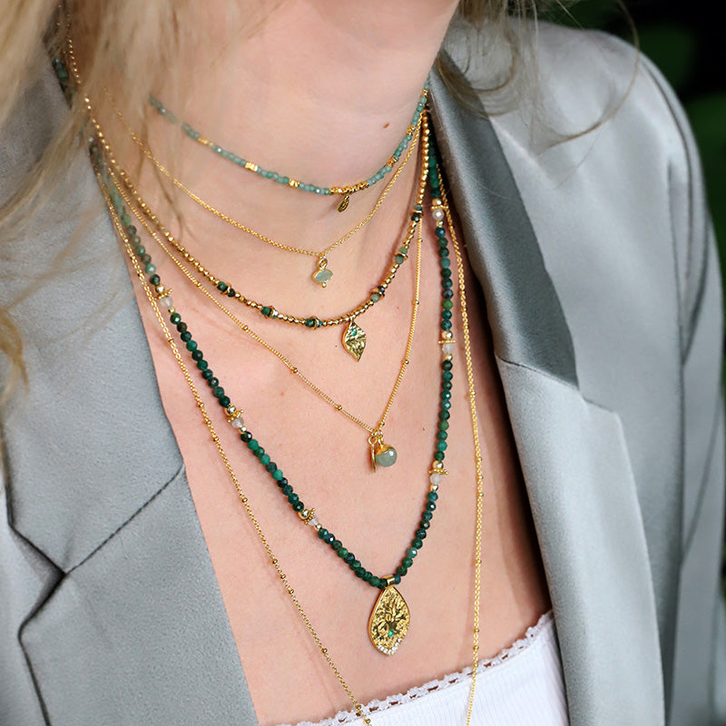 Collier avec pendentif aventurine