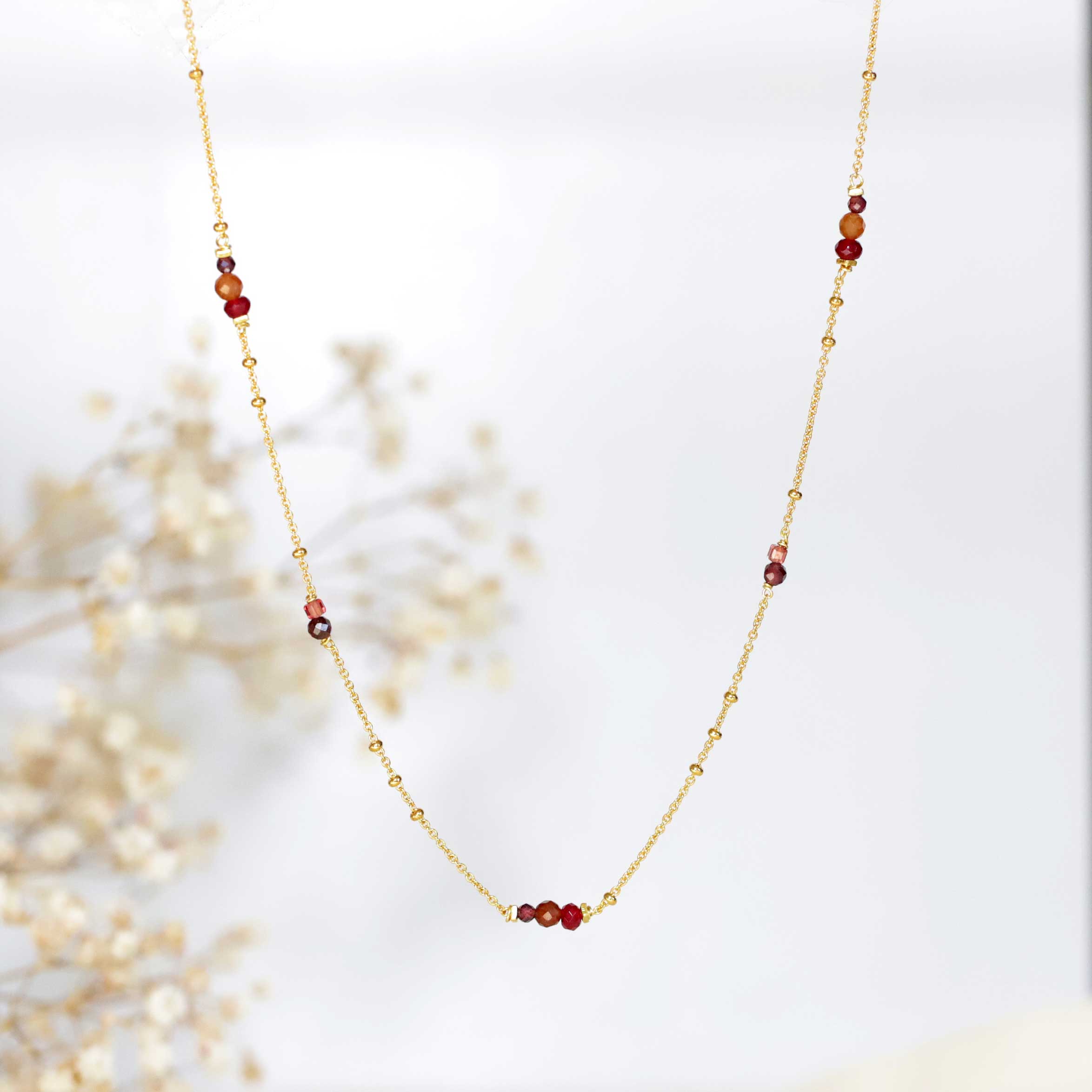 necklace with Garnet